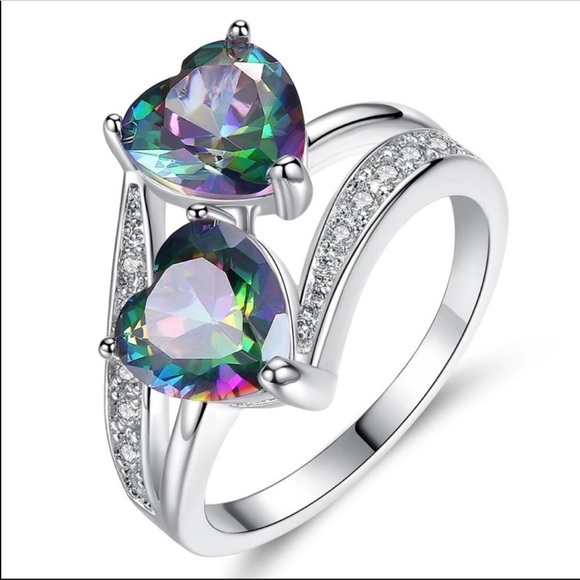 Jewelry - New beiver double heart rainbow cz ring